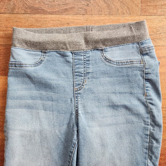 No Boundaries Juniors Light Wash Pull On Skinny Jeans Size Small (3-5) - Picture 5 of 13